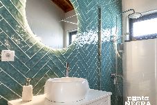 Casa em Altares - Bird House by PontaNegraAzores