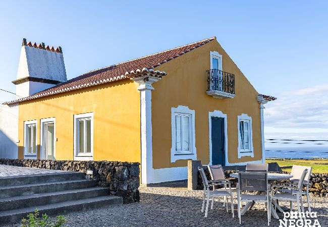 Casa em Lajes - Casa das Lajes - T2 by PontaNegraAzores