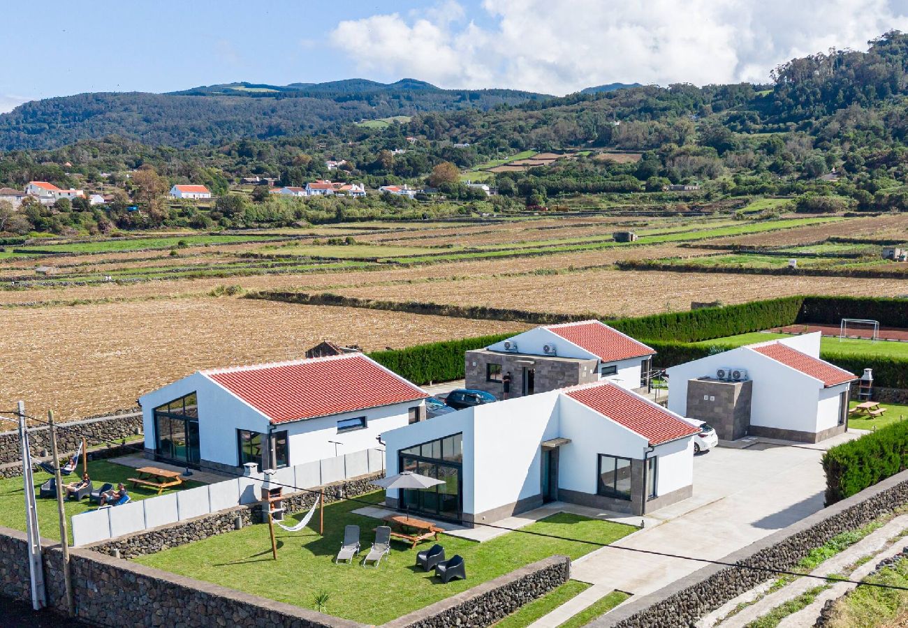 House in Altares - Photography House by PontaNegraAzores