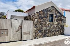 House in Biscoitos - O Palheiro